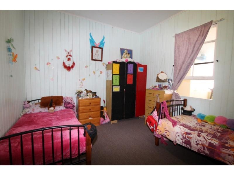 32 Percy Street, Warwick QLD 4370