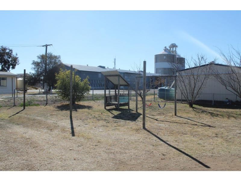 32 Percy Street, Warwick QLD 4370