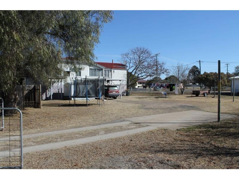 32 Percy Street, Warwick QLD 4370