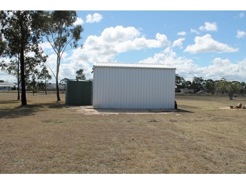 2 Barron Street, Hendon QLD 4362