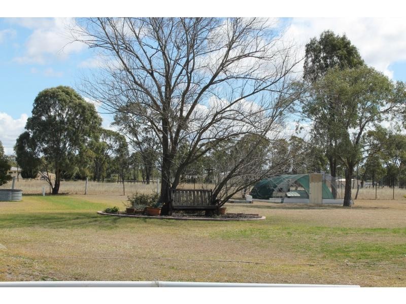 2 Barron Street, Hendon QLD 4362