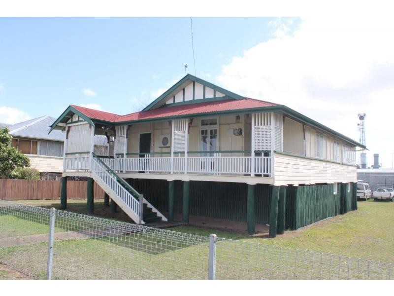 19 King Street, Warwick QLD 4370