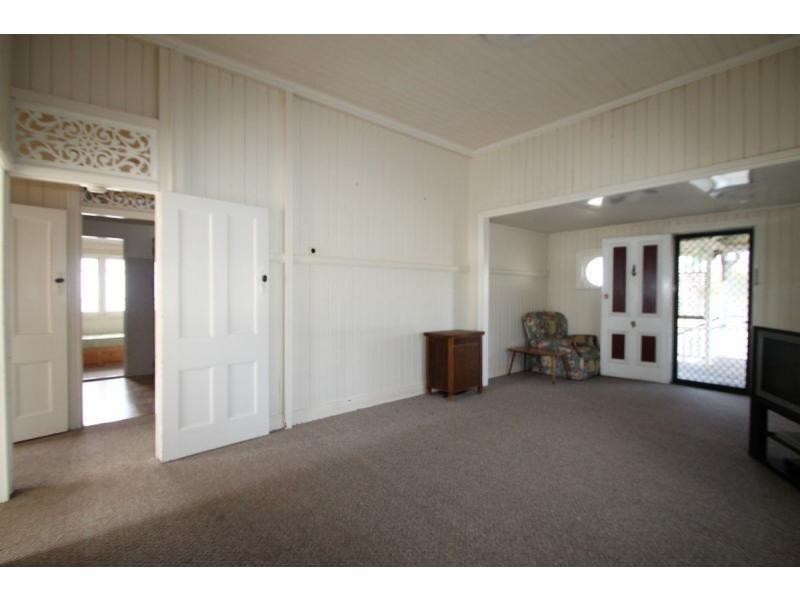 19 King Street, Warwick QLD 4370