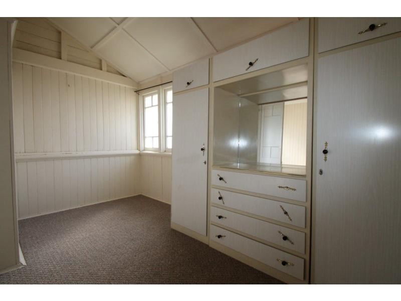 19 King Street, Warwick QLD 4370