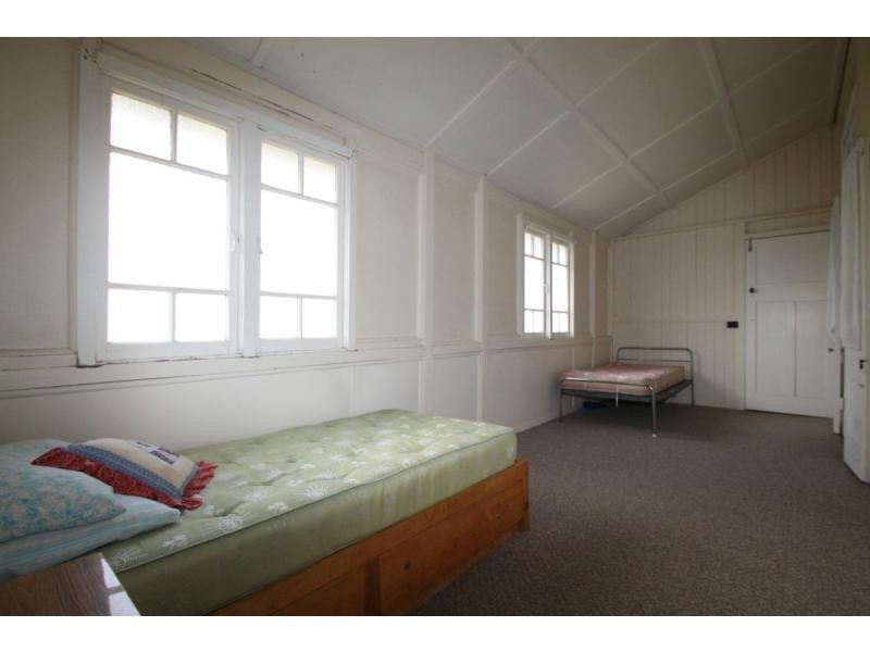 19 King Street, Warwick QLD 4370