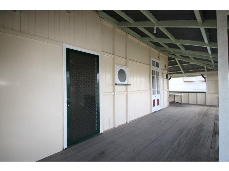 19 King Street, Warwick QLD 4370