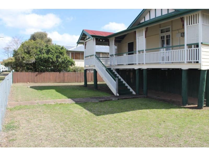 19 King Street, Warwick QLD 4370