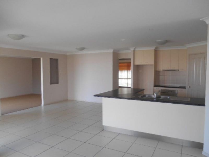 30 Baguley Street, Warwick QLD 4370