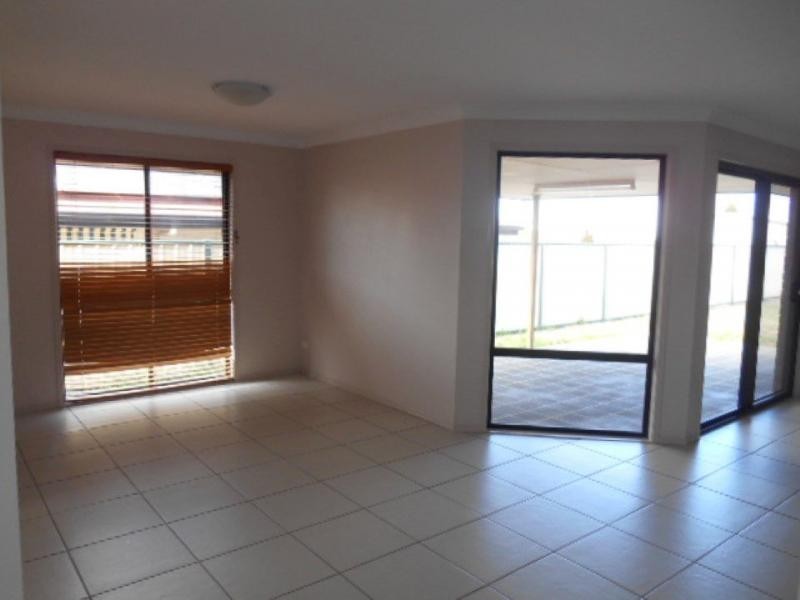 30 Baguley Street, Warwick QLD 4370