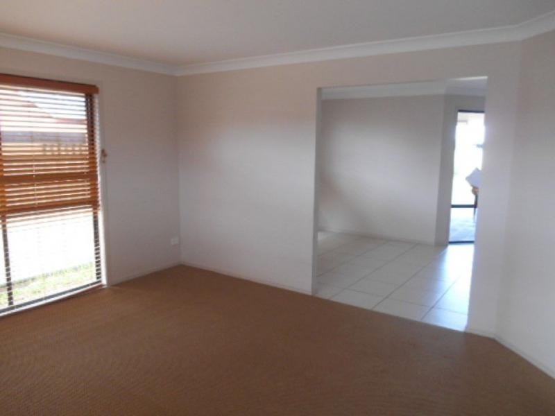 30 Baguley Street, Warwick QLD 4370