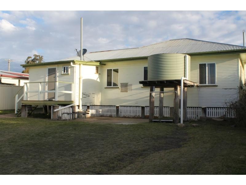 113 Pratten Street, Warwick QLD 4370