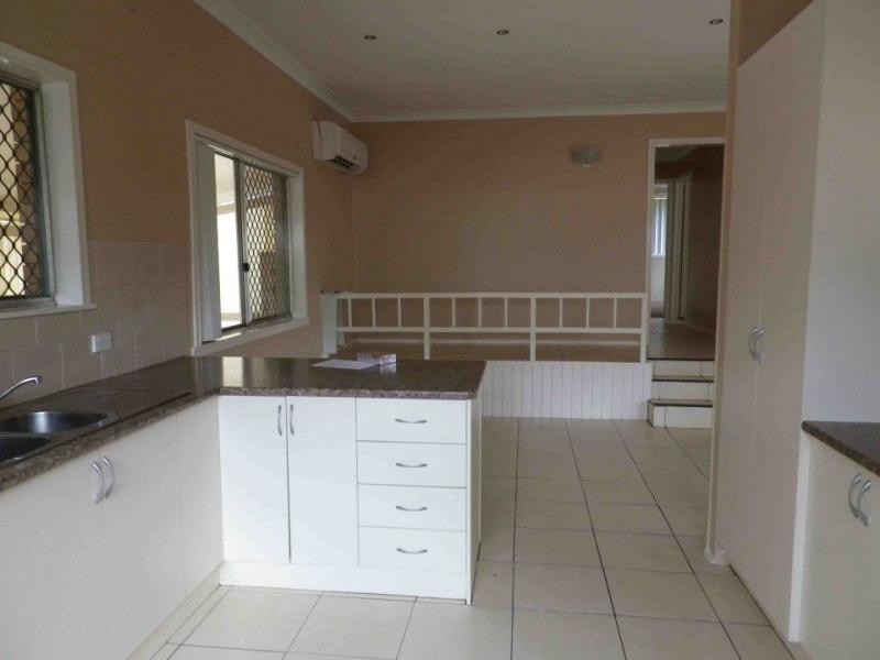 27 Redgwell Street, Warwick QLD 4370