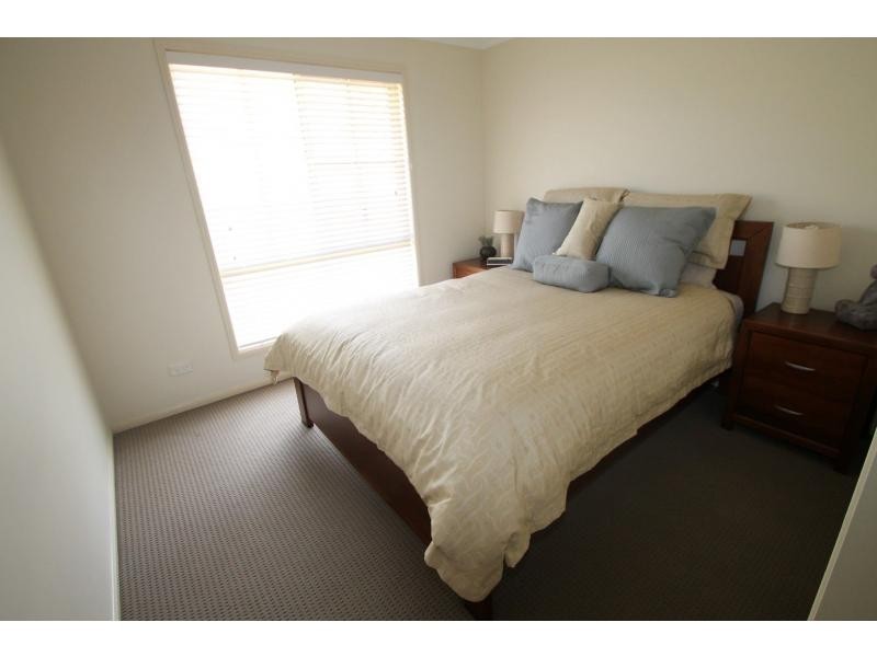 27 Lyons Crescent, Warwick QLD 4370