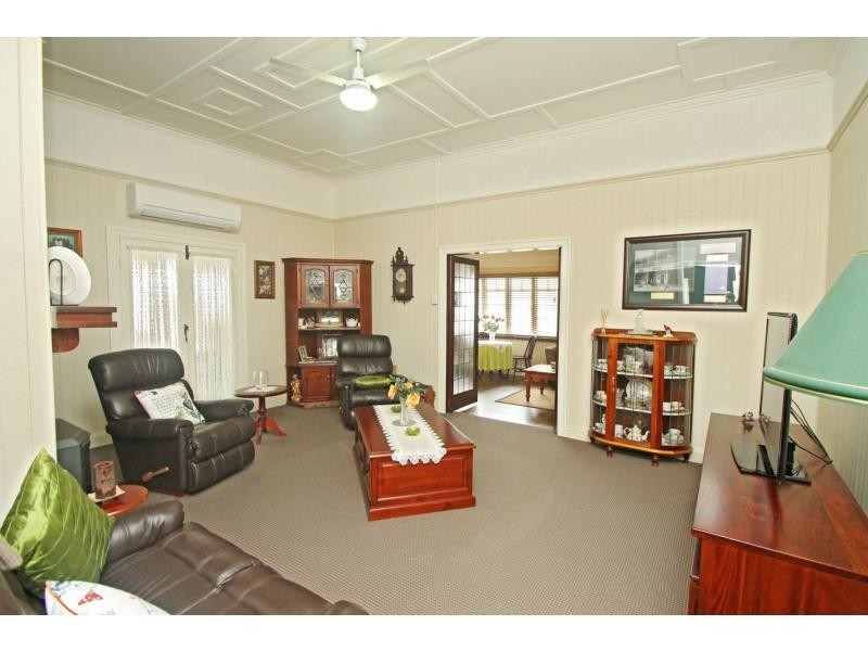 74 Guy Street, Warwick QLD 4370