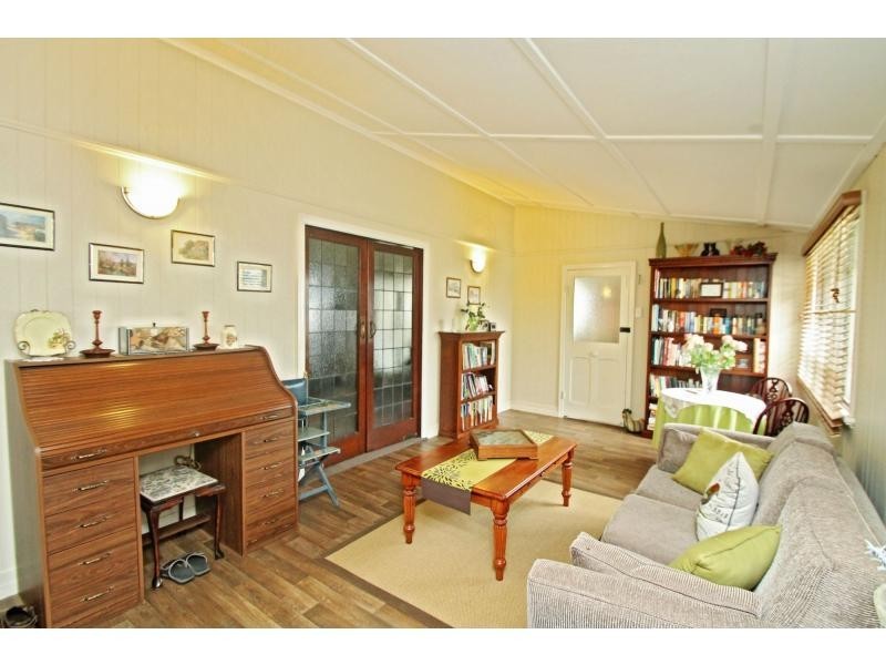 74 Guy Street, Warwick QLD 4370