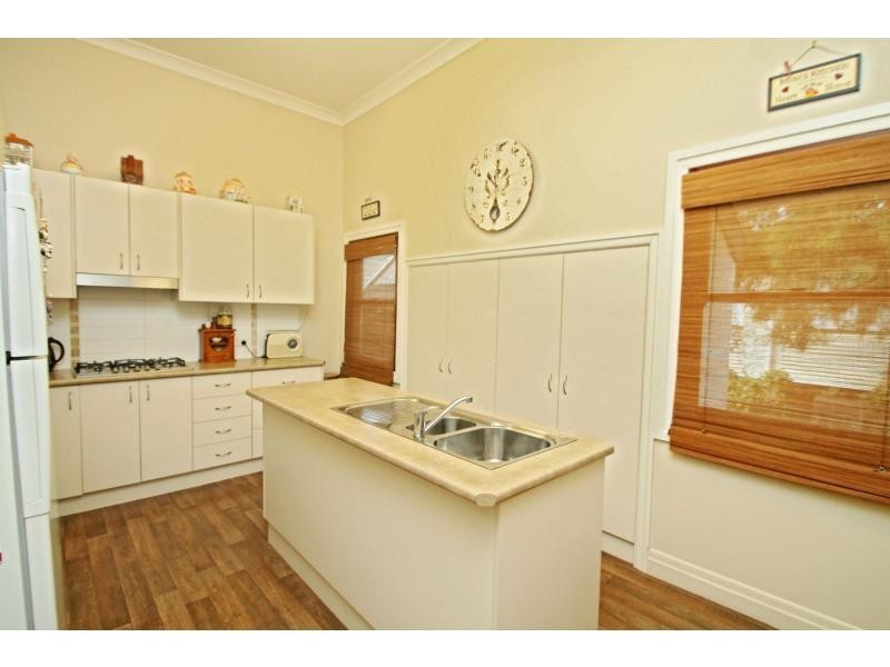 74 Guy Street, Warwick QLD 4370