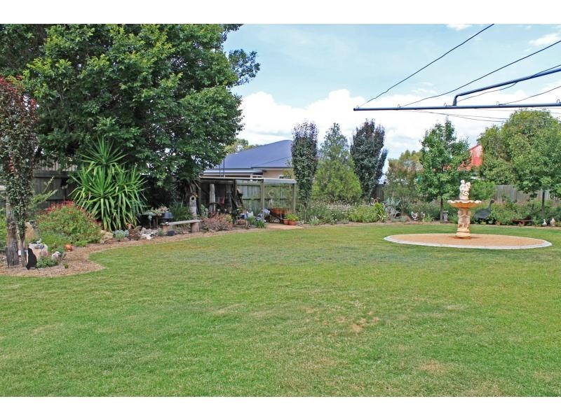 74 Guy Street, Warwick QLD 4370