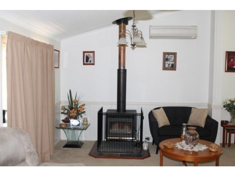 79 Warwick Street, Allora QLD 4362