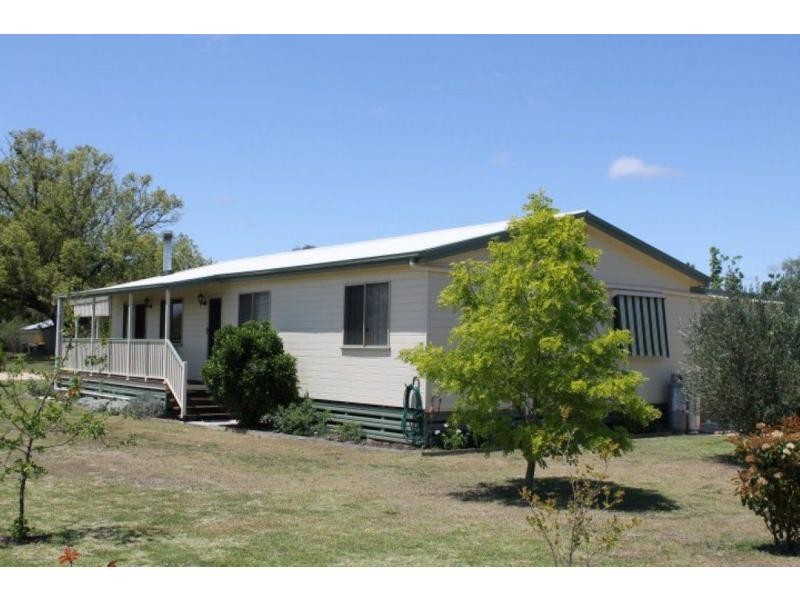 79 Warwick Street, Allora QLD 4362