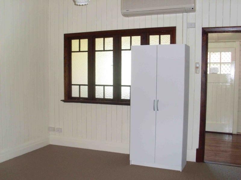 Unit 2 132 Grafton Street, Warwick QLD 4370