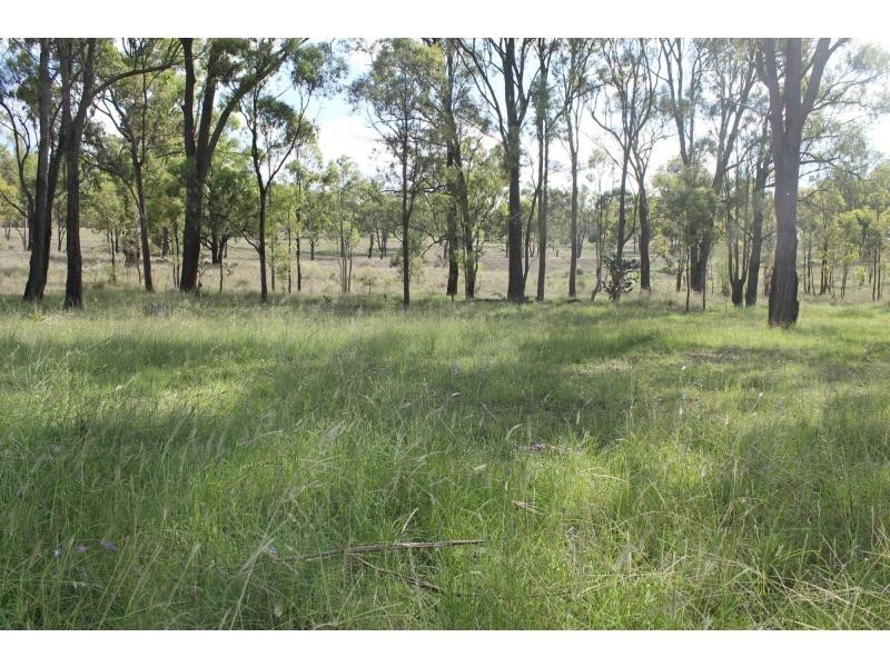 69 Ironbark Lane, Leslie Dam QLD 4370