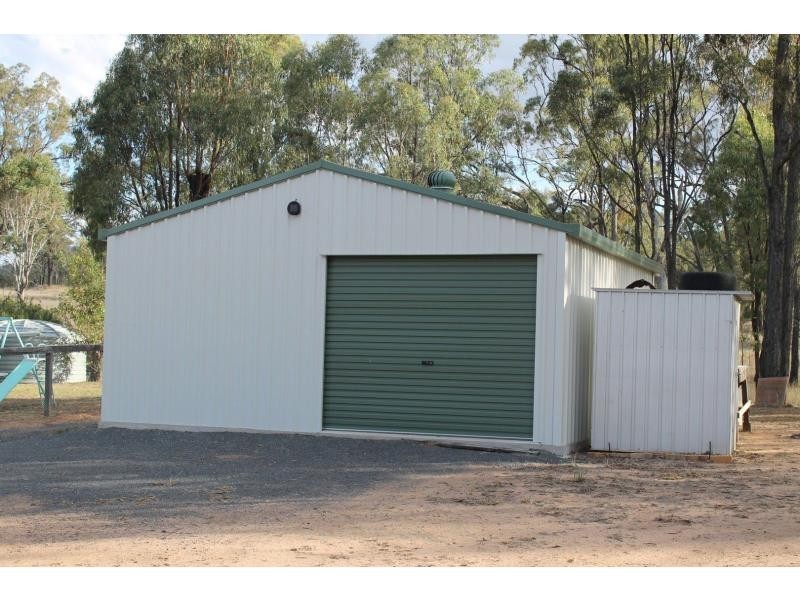 69 Ironbark Lane, Leslie Dam QLD 4370
