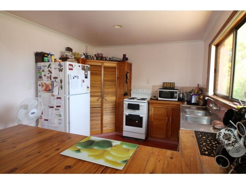 12 Peace Street, Warwick QLD 4370