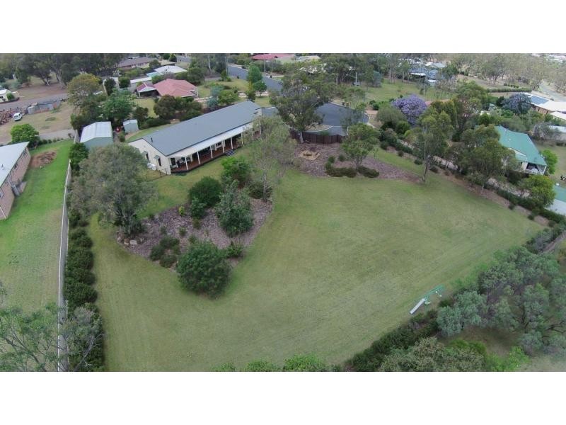 17 Panorama Court, Warwick QLD 4370