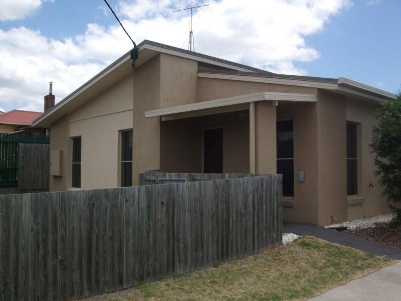 1/9 Gore Street, Warwick QLD 4370