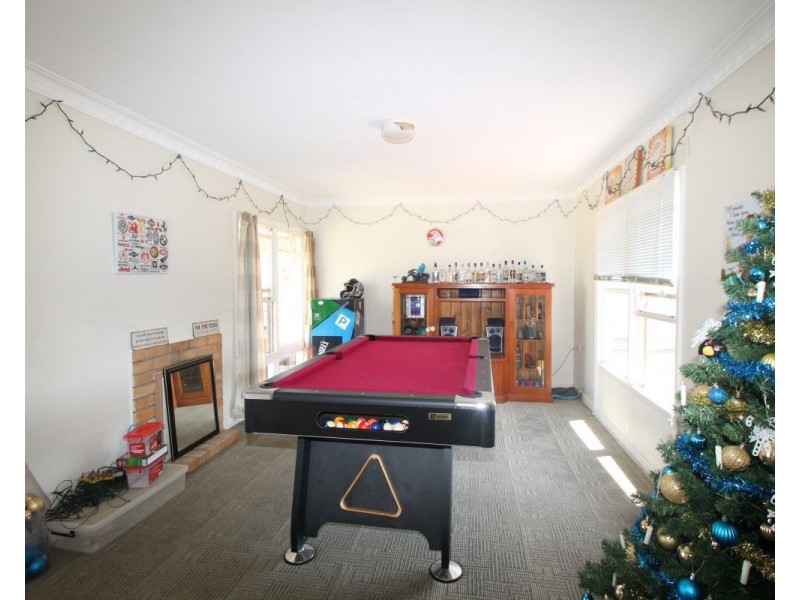 62 Myrtle Avenue, Warwick QLD 4370