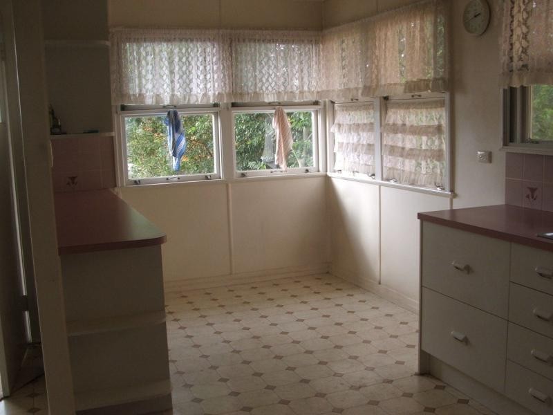 85 Locke Street, Warwick QLD 4370