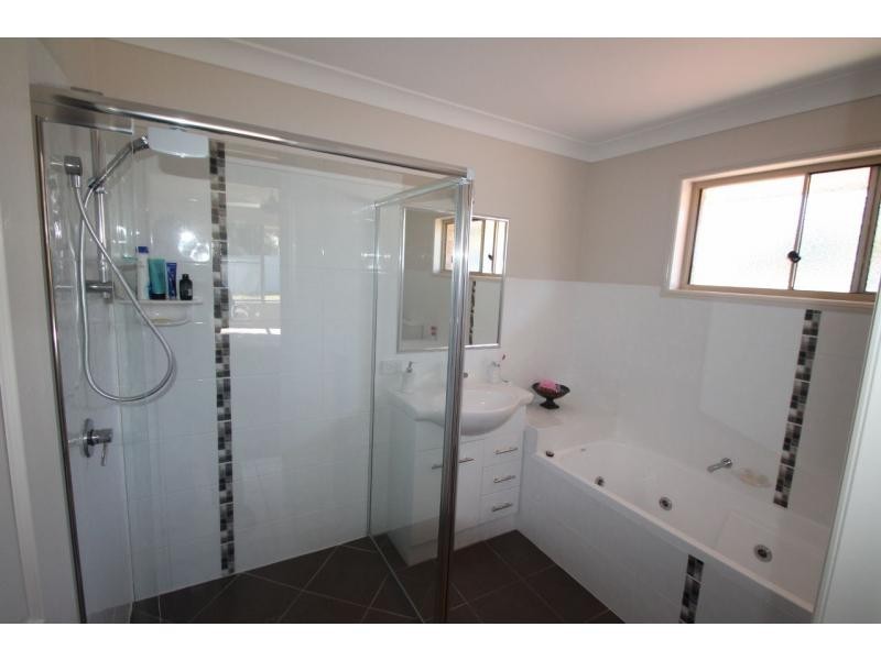 60 Connor Street, Stanthorpe QLD 4380