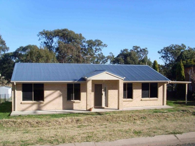 13 Easey Street, Warwick QLD 4370