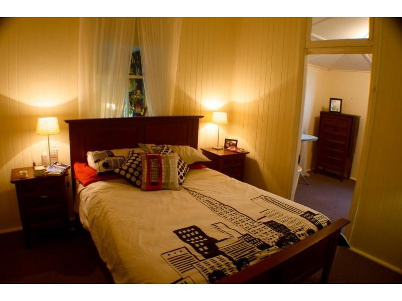 40 Myrtle Avenue, Warwick QLD 4370