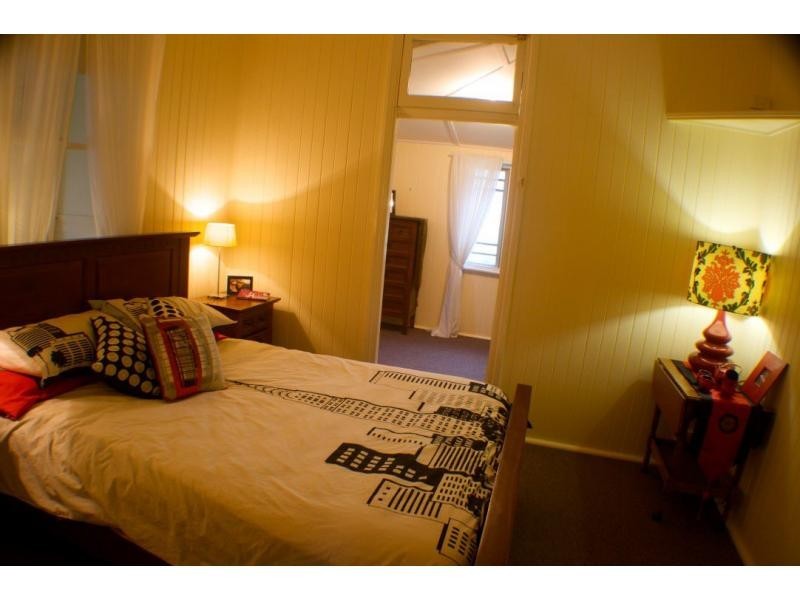 40 Myrtle Avenue, Warwick QLD 4370