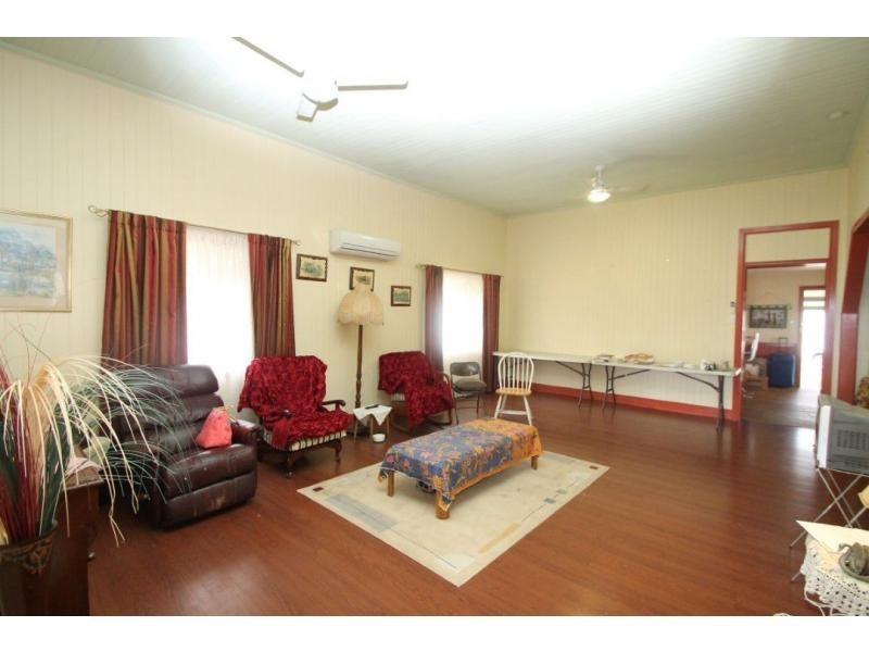 11 Lyons Street, Warwick QLD 4370