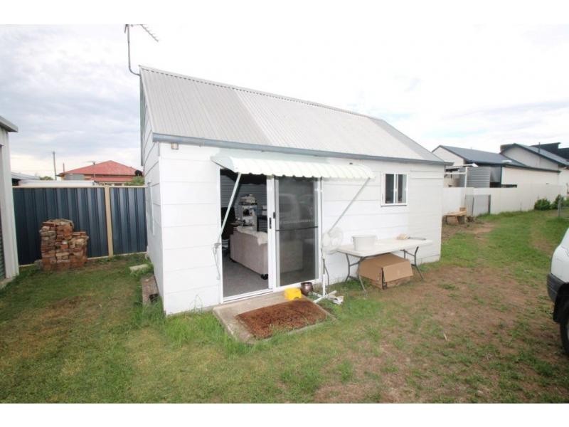 11 Lyons Street, Warwick QLD 4370