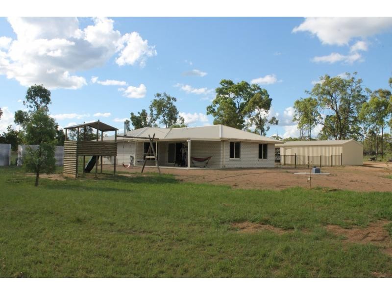 52 Quigleys Road, Warwick QLD 4370