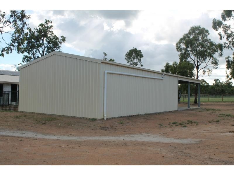 52 Quigleys Road, Warwick QLD 4370