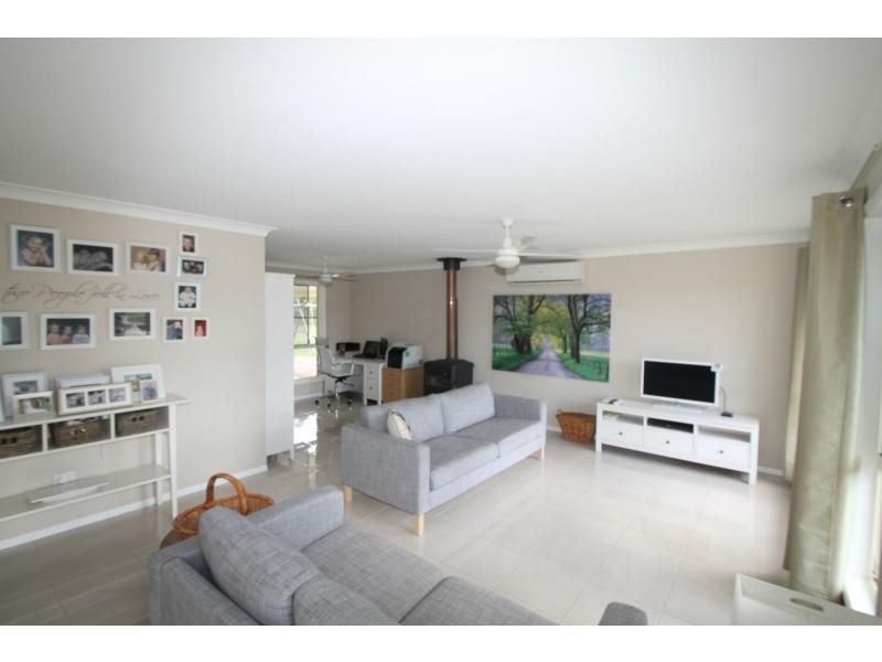 52 Quigleys Road, Warwick QLD 4370