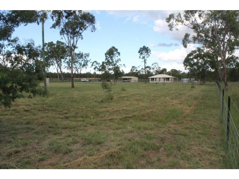 52 Quigleys Road, Warwick QLD 4370