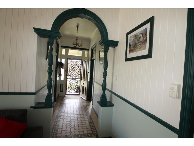 16 King Street, Warwick QLD 4370