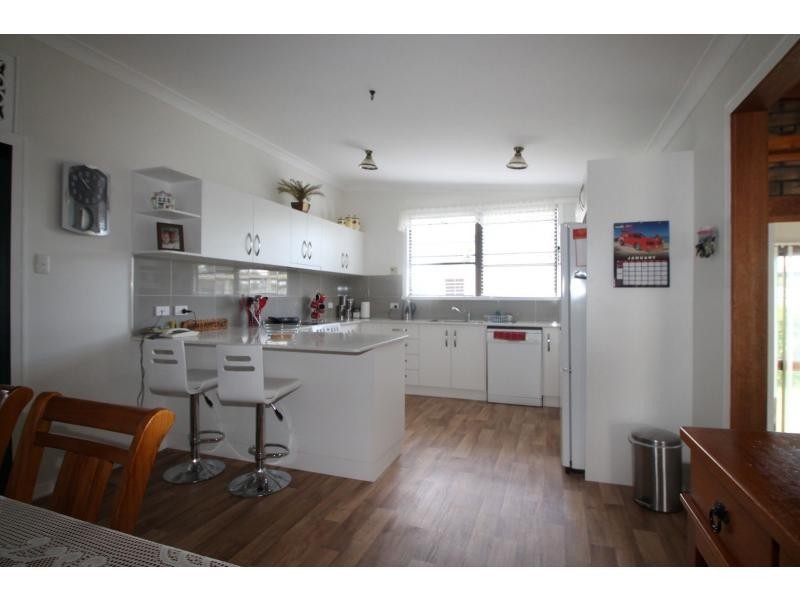 16 King Street, Warwick QLD 4370