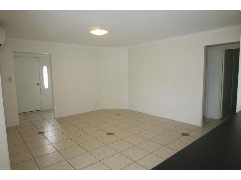 Unit 2/7 Coorey Place, Warwick QLD 4370