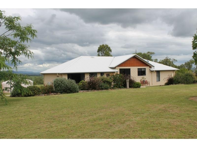 67 Holzwarts Road, Berat QLD 4362