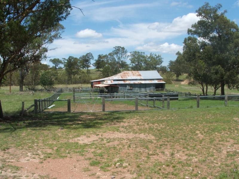20726 Cunningham Highway, Gore QLD 4352