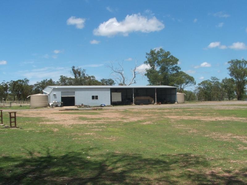20726 Cunningham Highway, Gore QLD 4352