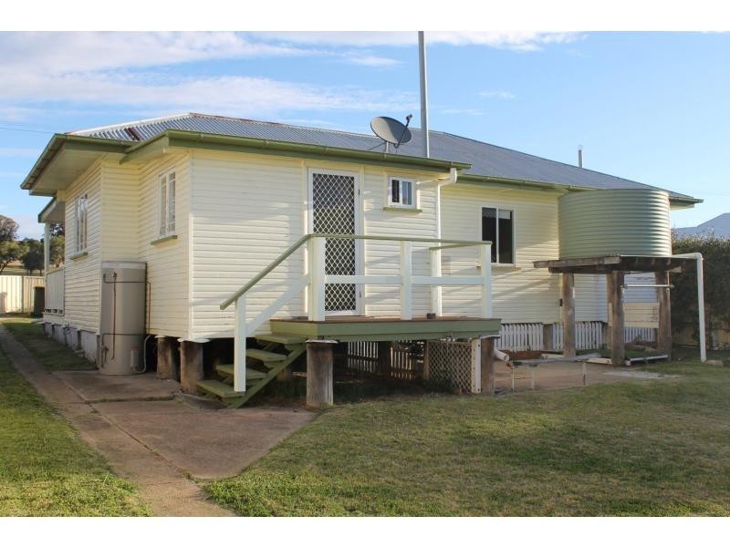 113 Pratten Street, Warwick QLD 4370