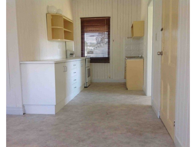 35 Myall Avenue, Warwick QLD 4370