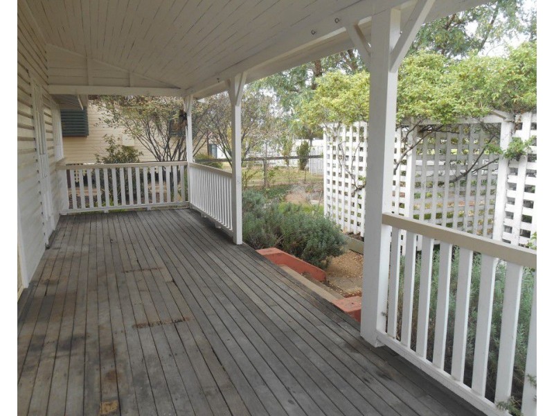 31 Wood Street, Warwick QLD 4370
